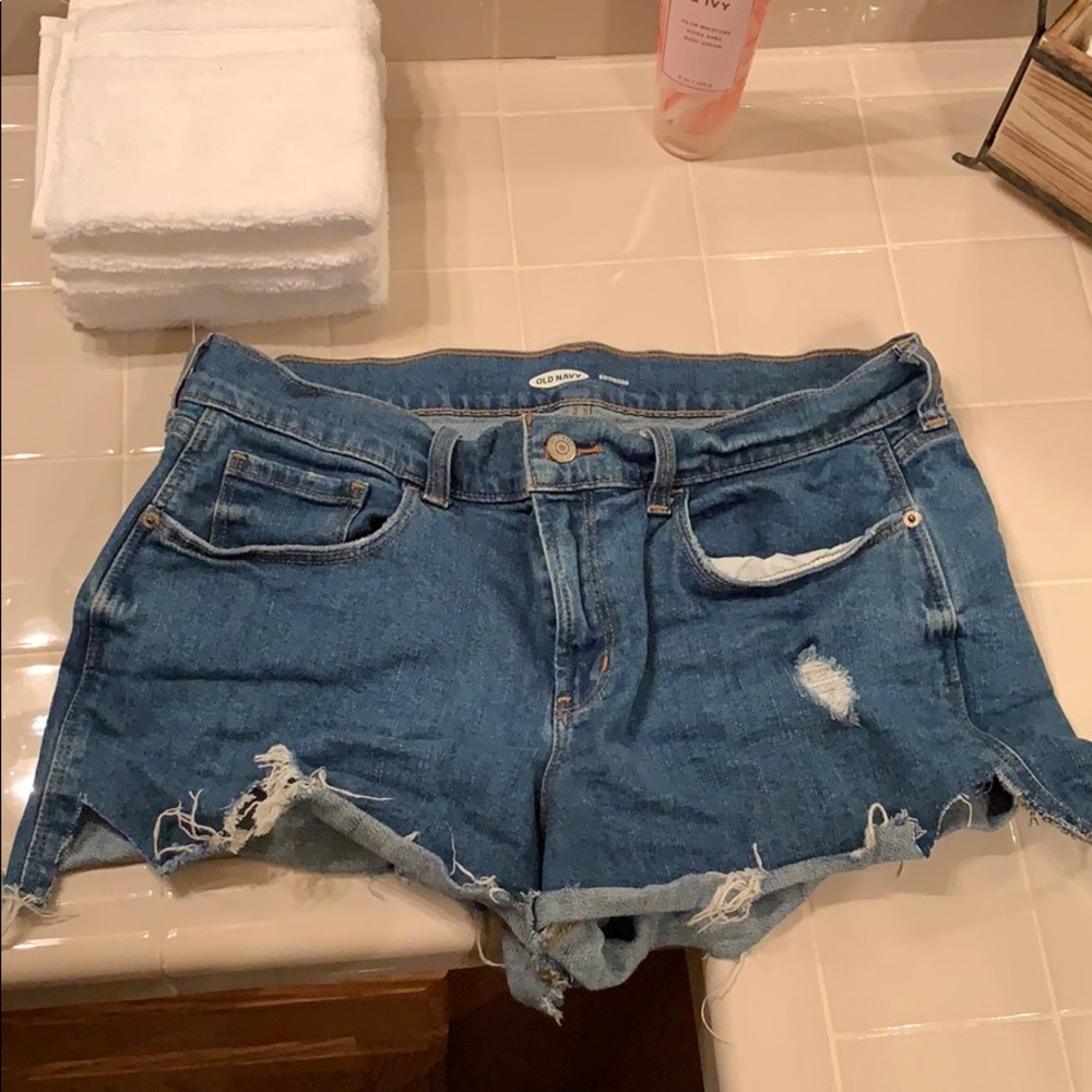 Shorts - Picture 2 of 2